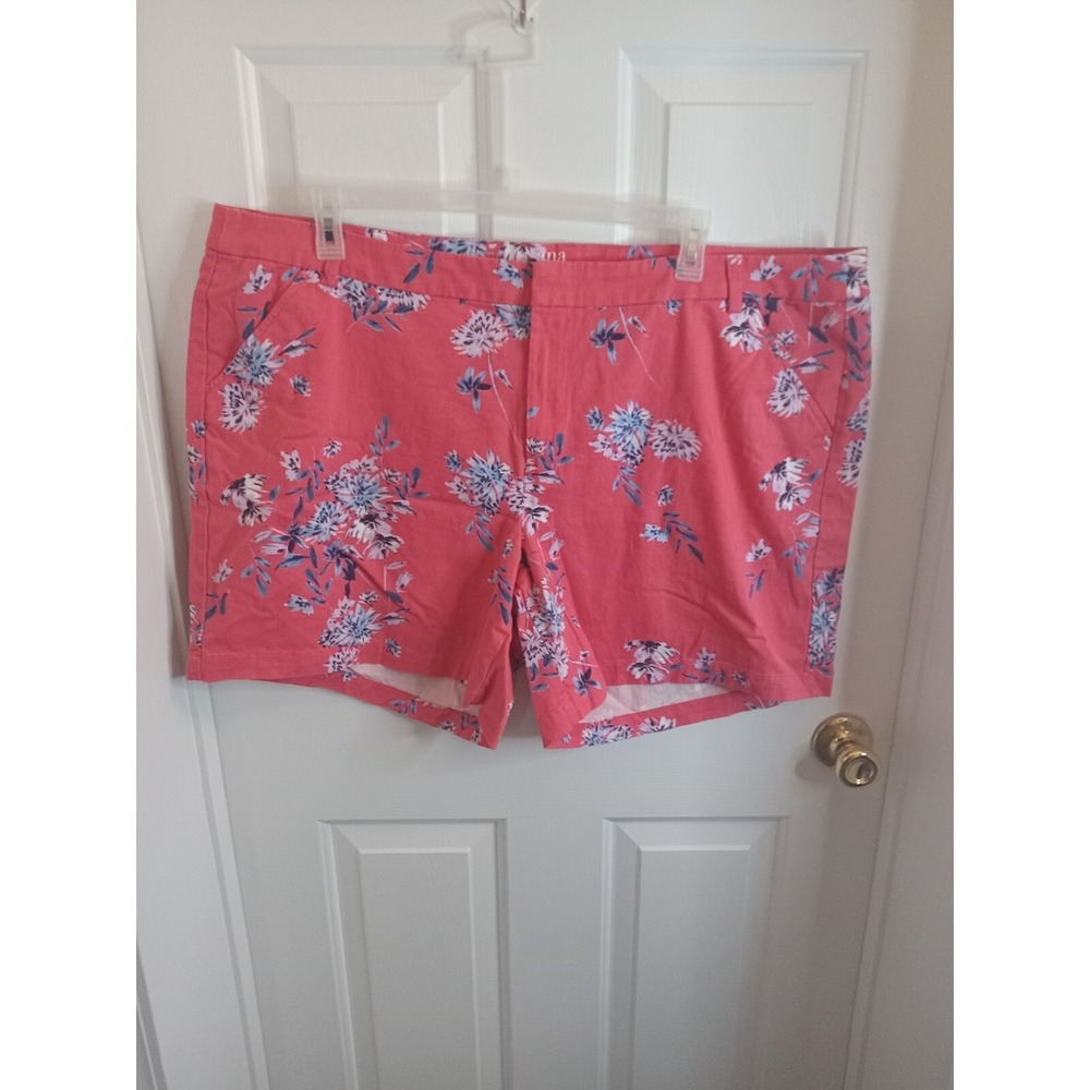 A.N.A. Women Plus Pink Joanna Floral MIDI Twill Shorts 24W
